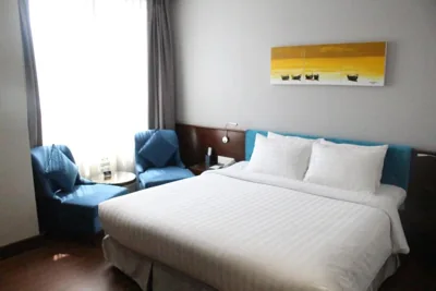 Deluxe Double or Twin — Central Palace Hotel