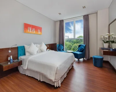 Park View — Central Palace Hotel