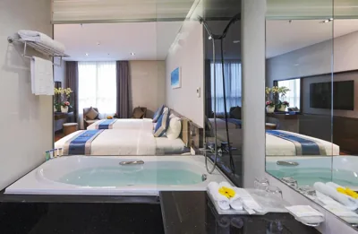 Twin Room with City View — Central Palace Hotel